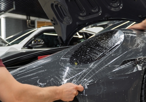 What are the other advantages of enclosed car carriers