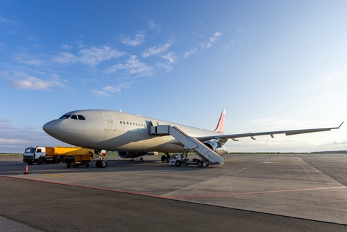 Who should I contact for a trustworthy air car shipping service near me